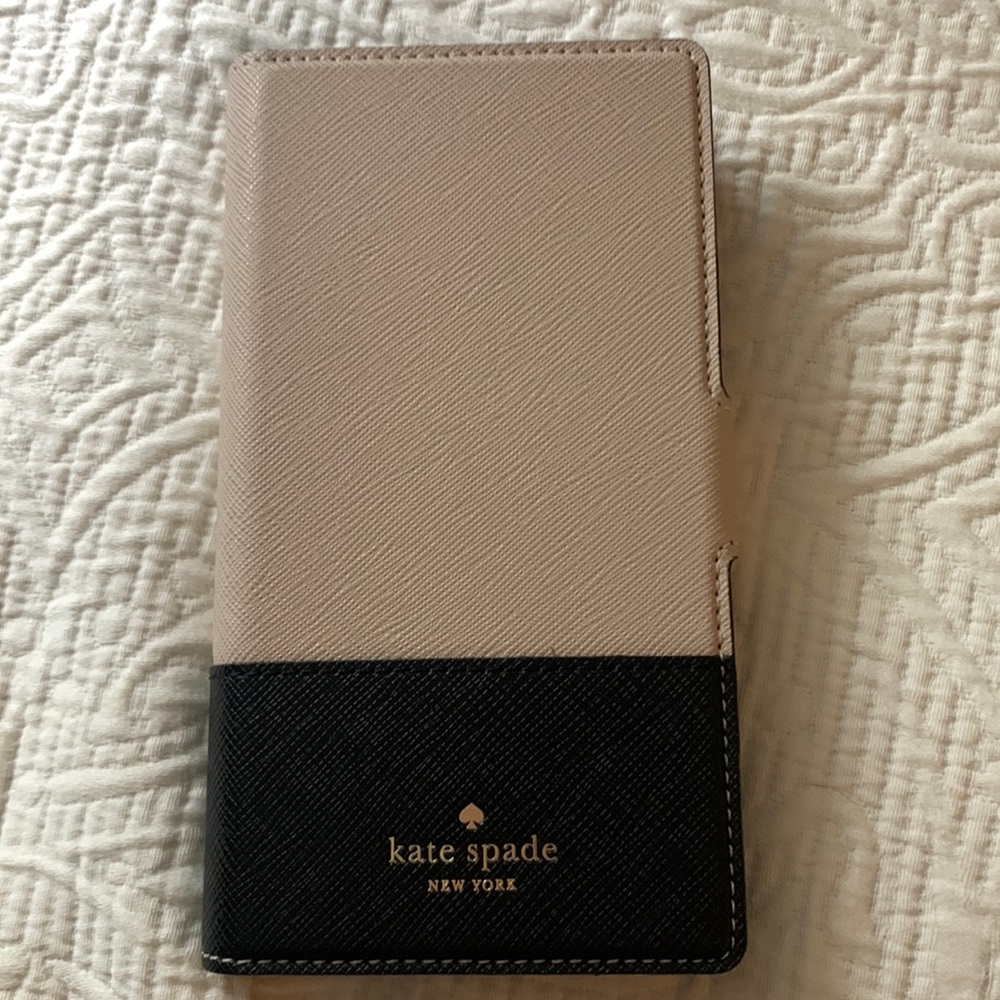 ⭐️Kate Spade ♠️Spencer Magnetic iPhone Case XS/X